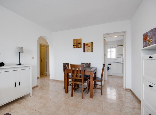 Resale - Apartment - Torrevieja - Carrefour