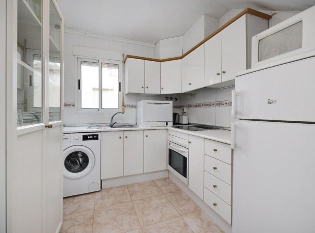 Resale - Apartment - Torrevieja - Carrefour