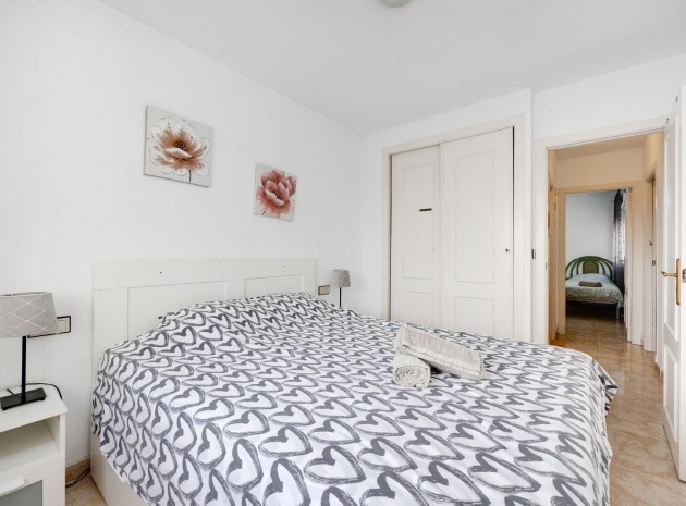 Resale - Apartment - Torrevieja - Carrefour