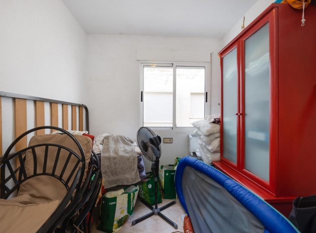 Resale - Apartment - Torrevieja - Carrefour