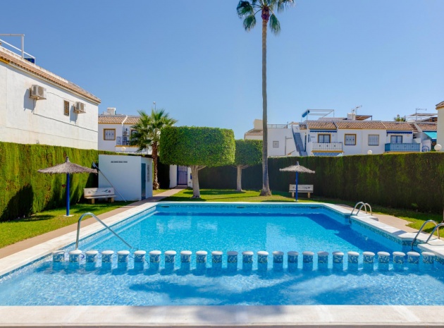 Resale - Apartment - Torrevieja - Carrefour