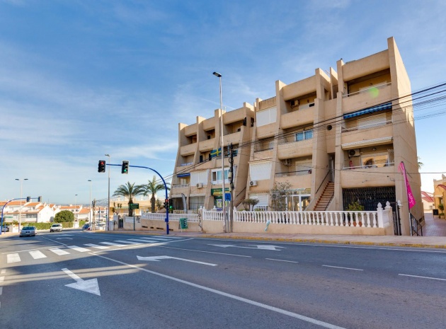Resale - Apartment - Torrevieja - La Mata