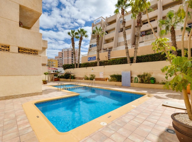 Resale - Apartment - Torrevieja - La Mata