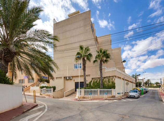Resale - Apartment - Torrevieja - La Mata