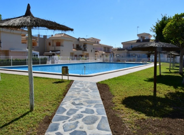 Resale - Bungalow - Orihuela - Playa Flamenca