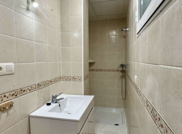 Återförsäljning - Villa - Orihuela - Villamartin