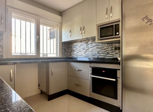 Återförsäljning - Villa - Orihuela - Villamartin