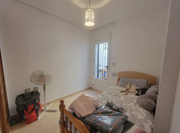 Wederverkoop - Bungalow - Los Montesinos - La Herrada