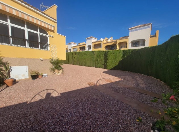 Wederverkoop - Bungalow - Los Montesinos - La Herrada