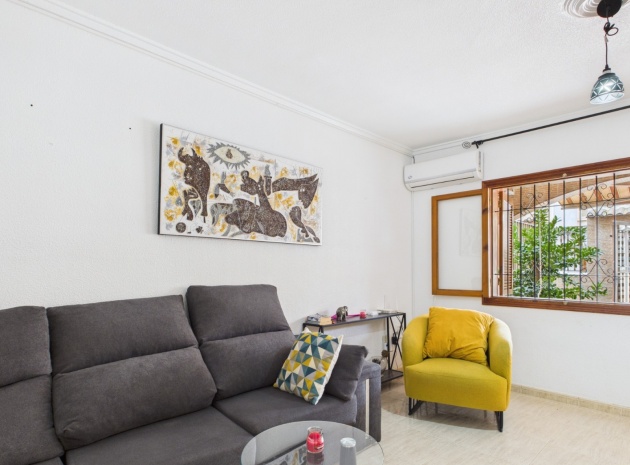 Resale - Townhouse - Los Alcazares