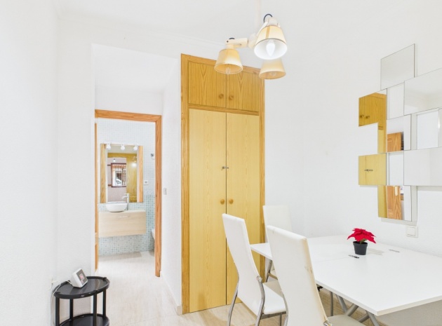 Resale - Townhouse - Los Alcazares