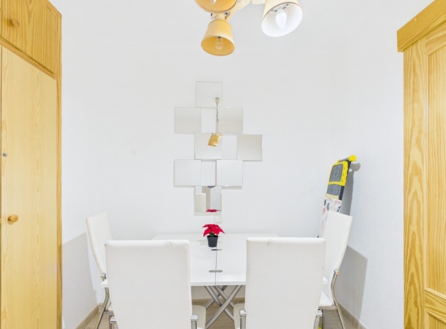 Resale - Townhouse - Los Alcazares