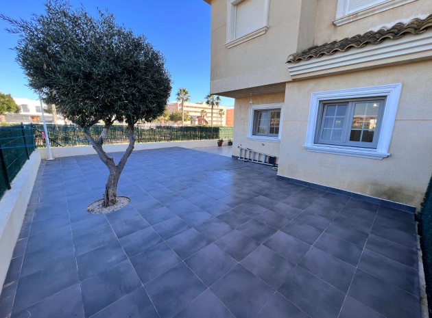 Resale - Apartment - Guardamar del Segura - El Raso