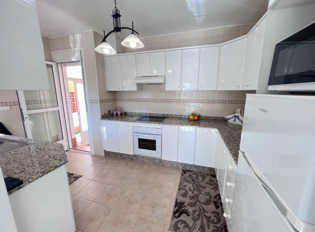 Resale - Villa - Los Montesinos - Entre Naranjos