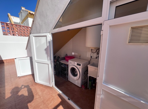 Resale - Villa - Los Montesinos - Entre Naranjos