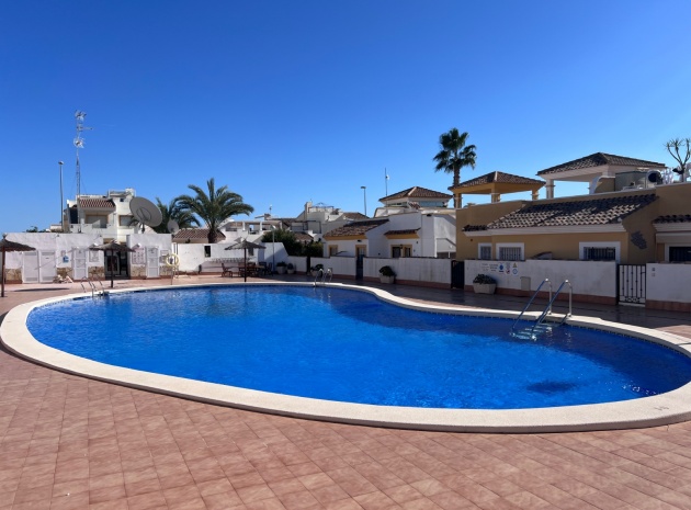 Resale - Villa - Los Montesinos - Entre Naranjos