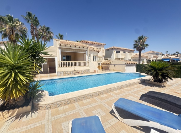 Resale - Villa - Las Ramblas