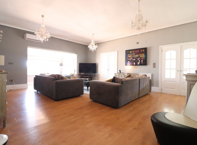 Wiederverkauf - Villa - Heredades - heredades