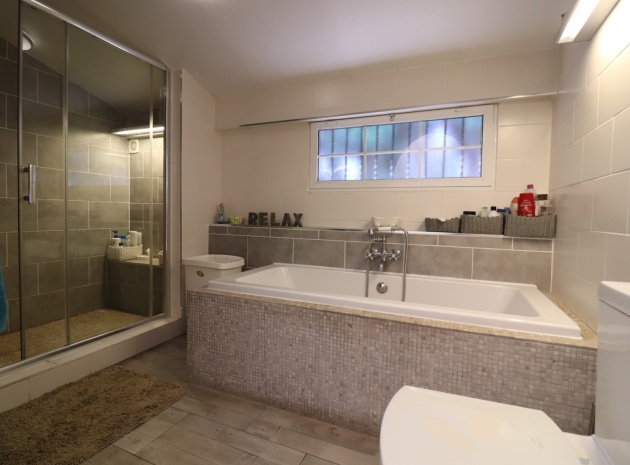 Wiederverkauf - Villa - Heredades - heredades