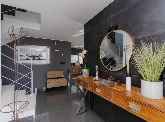 Återförsäljning - Villa - San Fulgencio - La Marina