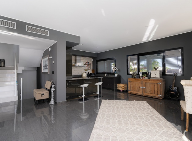 Återförsäljning - Villa - San Fulgencio - La Marina