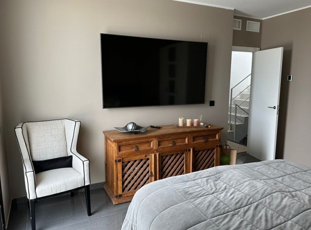 Återförsäljning - Villa - San Fulgencio - La Marina