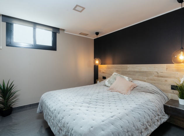 Återförsäljning - Villa - San Fulgencio - La Marina