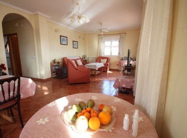 Revente - Villa - Torrevieja - Aguas Nuevas