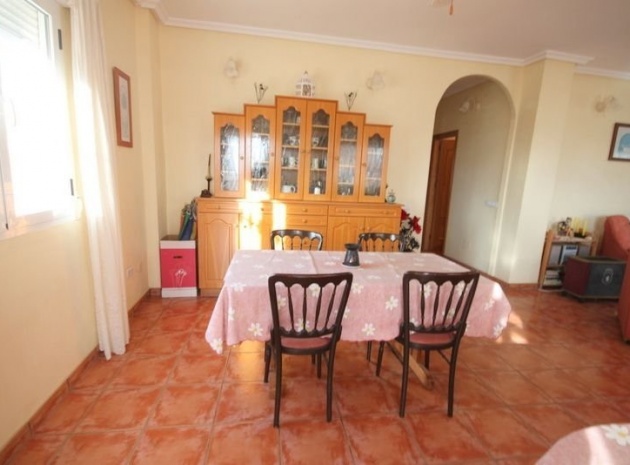 Revente - Villa - Torrevieja - Aguas Nuevas