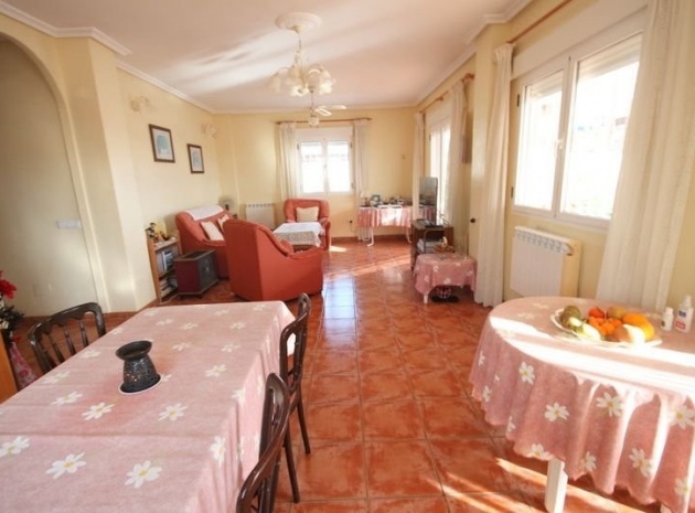 Revente - Villa - Torrevieja - Aguas Nuevas