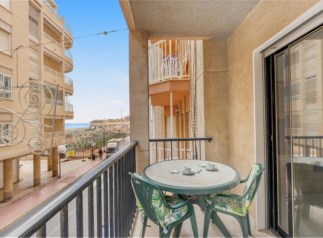 Resale - Apartment - La Mata