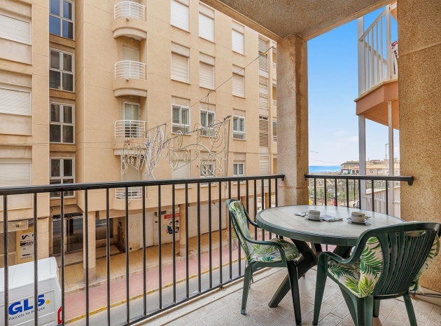 Resale - Apartment - La Mata
