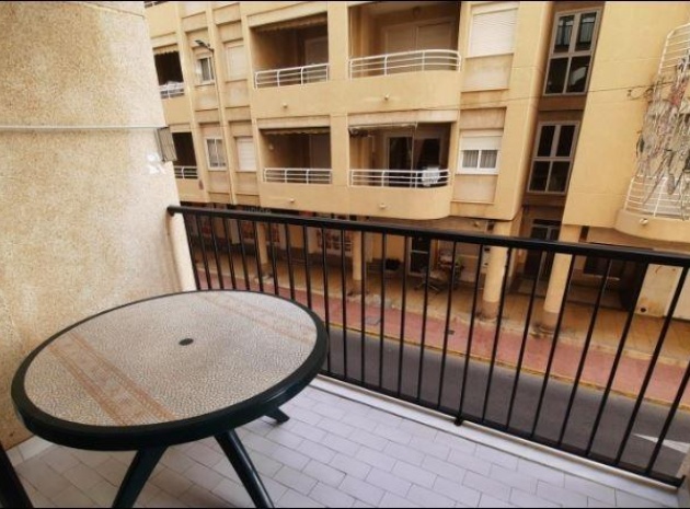 Resale - Apartment - La Mata