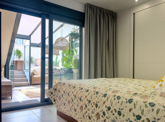 Wederverkoop - Appartement - Torrevieja - Beachside Torrevieja