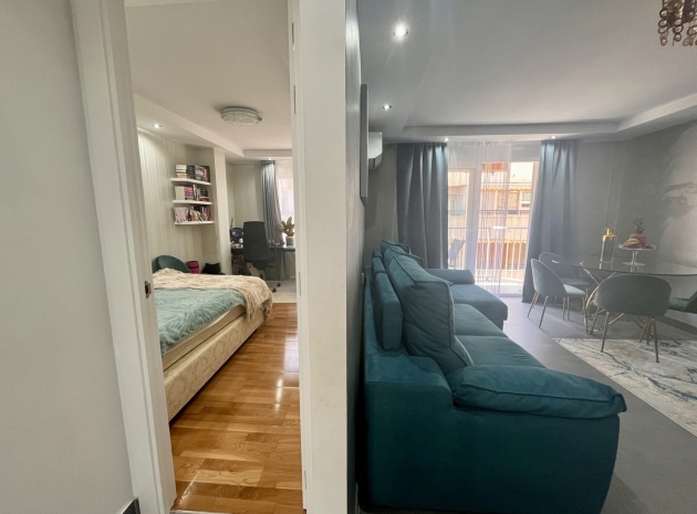 Wederverkoop - Appartement - Torrevieja - Beachside Torrevieja