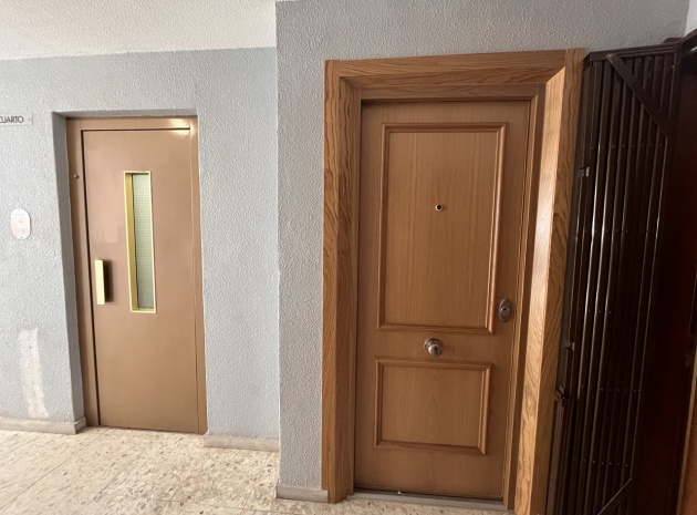 Wederverkoop - Appartement - Torrevieja - Beachside Torrevieja