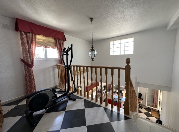 Återförsäljning - Villa - Villamartin - las ramblas