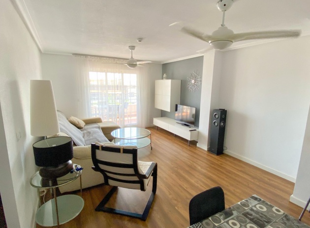 Resale - Apartment - Mil Palmeras