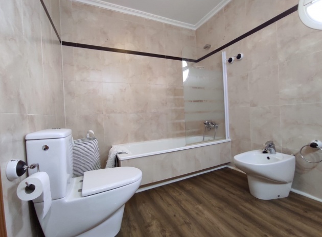 Resale - Apartment - Mil Palmeras