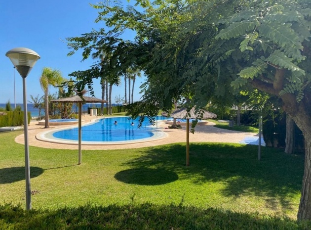 Resale - Apartment - Mil Palmeras