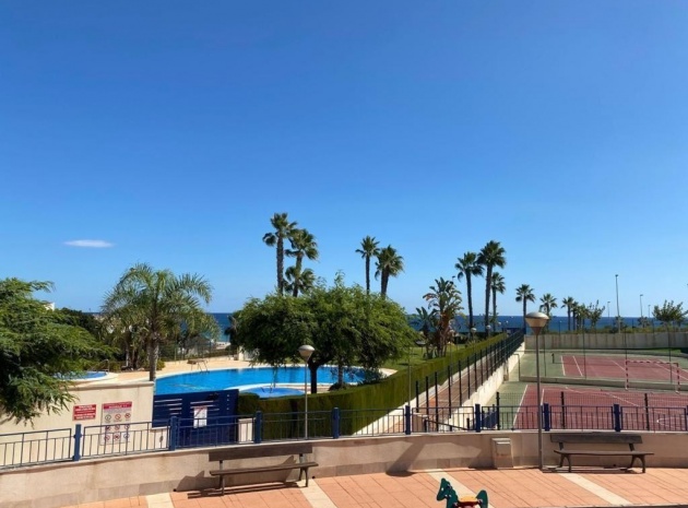 Resale - Apartment - Mil Palmeras