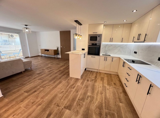 Wederverkoop - Appartement - Torrevieja - Beachside Torrevieja