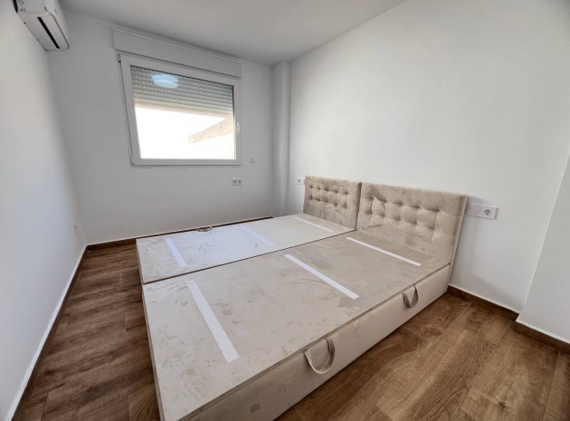 Wederverkoop - Appartement - Torrevieja - Beachside Torrevieja