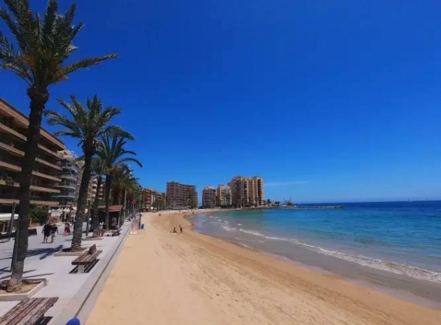 Wederverkoop - Appartement - Torrevieja - Beachside Torrevieja