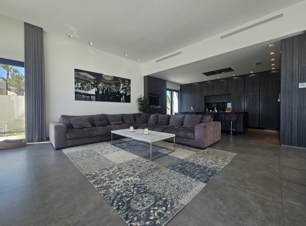 Återförsäljning - Villa - Cabo Roig - beachside cabo roig