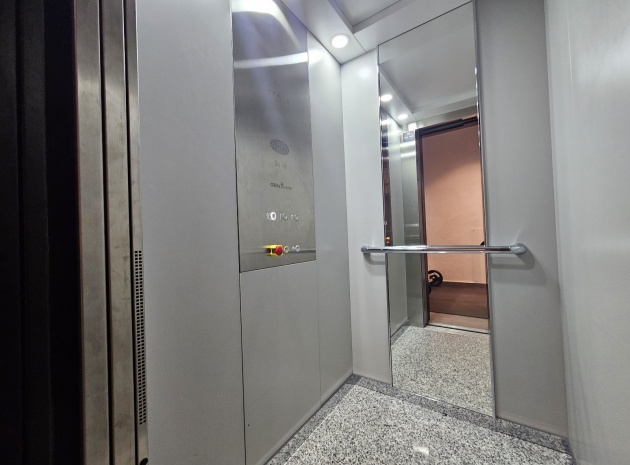 Återförsäljning - Villa - Cabo Roig - beachside cabo roig