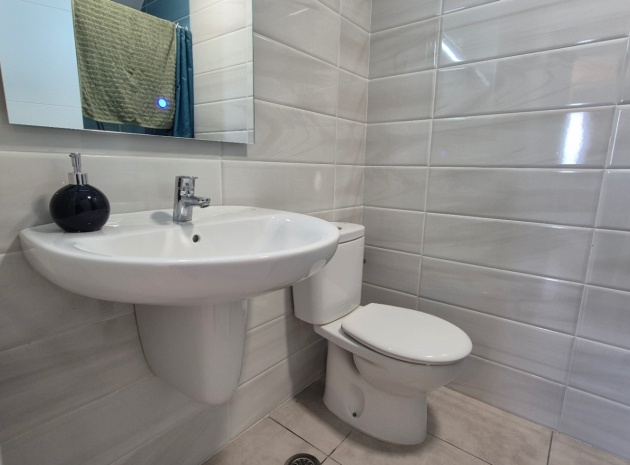 Återförsäljning - Lägenhet - Villamartin - Los Dolses