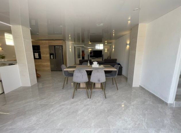 Revente - Villa - Los Altos