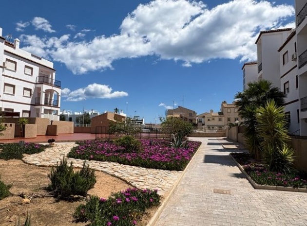 Resale - Apartment - Punta Prima - La Cinuelica