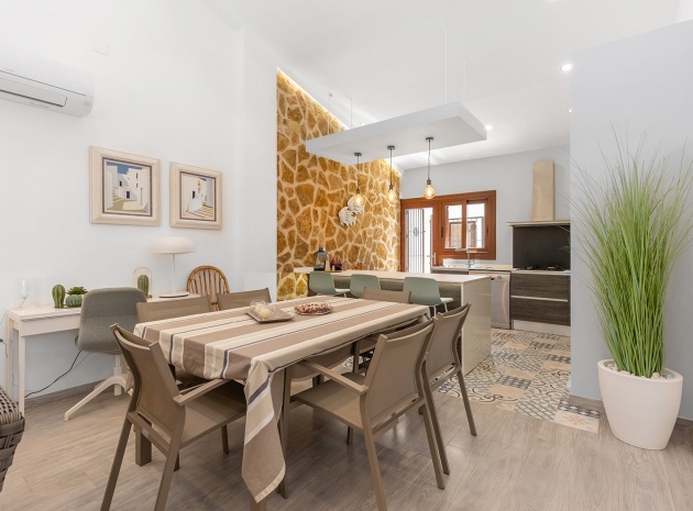 Wederverkoop - Villa - Punta Prima - beachside punta prima